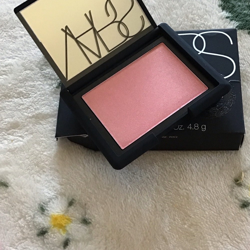 NARS Radiant Pink Blush